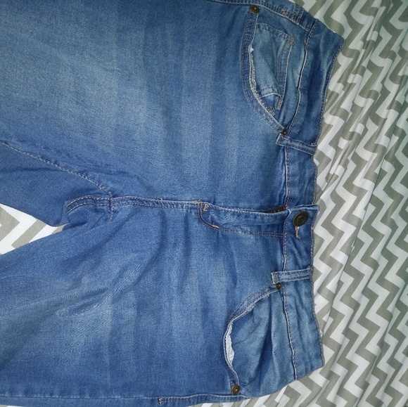 Brand new jeggings - Picture 2 of 3